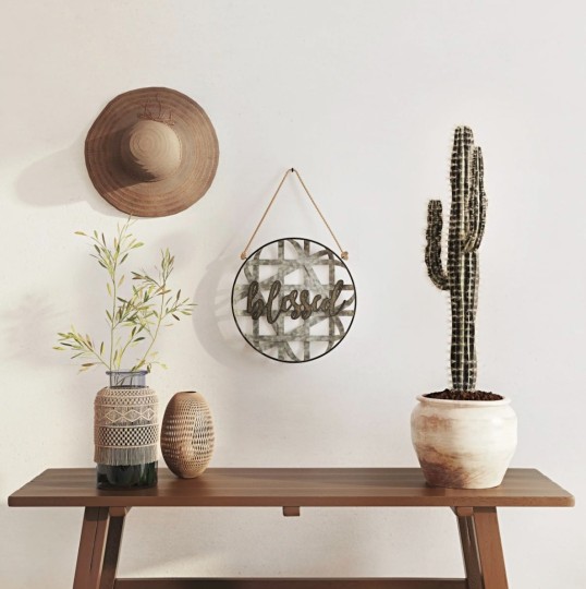 Creative Farmhouse Wall Decor Ideas
